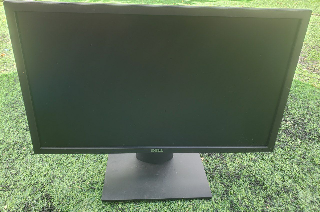 Monitor dell Widescreen 23 pulgadas